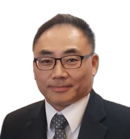 Founding Chairperson RYOU Jung-Suk